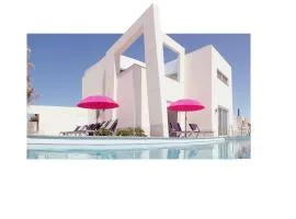 Luxus Villa-Pool beheizt-Klima-strandnah-Smart TV-BBQ