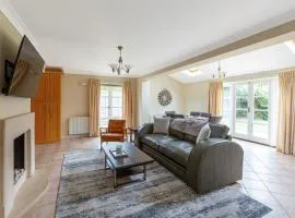 Lovely 2BR in peaceful Hampstead, NW London