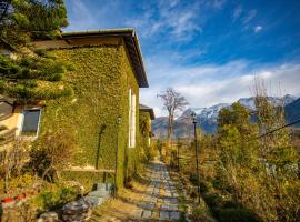 Seclude Palampur, מלון בפלאמפור