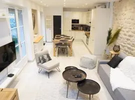 EXIGEHOME - Ici habita Voltaire-Maison en plein centre-ville
