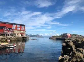 Rorbu med hoy standard, midt i Lofoten