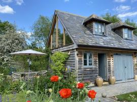 Luxurious Oak Barn in Cotswold Countryside, hotel en Shipston on Stour