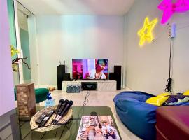S52 Near On nut BTS 300m*7-11, hotel v destinaci Phra Khanong