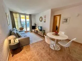 Apartament reformat, Wi Fi, parking, piscina, AC