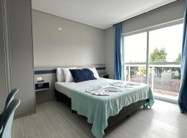 13- Studio Decorado Lindo! Ótimo para Casal!!!, hotel en Curitiba