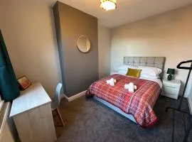 Home Away From Home - Perfect For Contractors