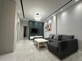 Warm and modern brand new apartment, lugar para quedarse en Pireo