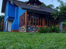 El Colibrí Azul, cabaña o casa de campo en Quito