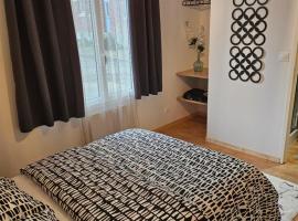 Magnifique chambre, Hotel mit Parkplatz in Beauvais