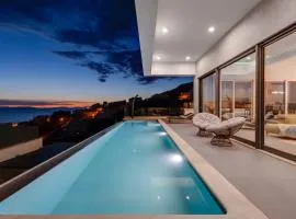 Villa Grey with 4 bedrooms, Heated pool, Sauna, Media room, Sea Views