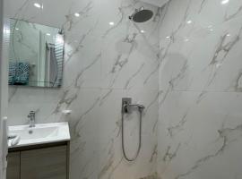 VILA BIANCA, hotel en Shëngjin