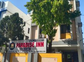 Paradise inn, hotel in Alandi