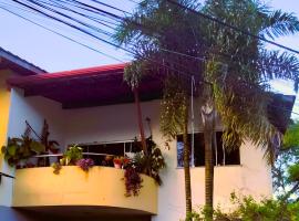 Apt. aconchegante Melhor Localiza&ccedil;&atilde;o do Centro: conforto e praticidade, acomoda&ccedil;&atilde;o com cozinha em Porto Seguro