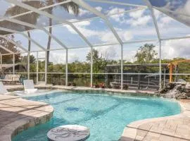 The Pearl - Pool W Screen On Canal - Boat Rental