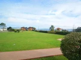 Apartamento con jardín en Playa de Corrubedo