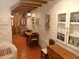 Apartamento Turístico El Sotanillo de Valverde de la Vera, hotel a Valverde de la Vera