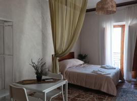 Palazzo montagna, bed and breakfast en Grotte