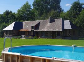 Ndila Cottage avec piscine exclusive，Fatouville-Grestain的住宿