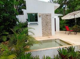 Villa Ixchel private pool, hotel v destinaci Tulum