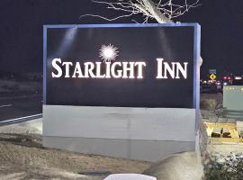 Starlight Inn & Suites Motel 29 Palms Joshua Tree National Park, hotel v destinaci Twentynine Palms