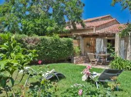Quiet mini-villa "Dracena" with its pretty garden - 2 people