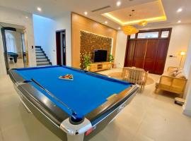 Villas 9 ngủ Beverly hill - Trung tâm Bãi Cháy, hotell i Ha Long