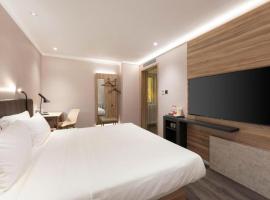 Hanting Premium Hotel Dalian Airport, hotel near Dalian Zhoushuizi International Airport - DLC, Gezhenbao