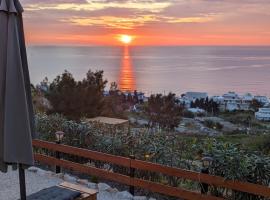 KIRA'S RESIDENCE PANORAMIC VIEW, hotel v destinaci Archangelos