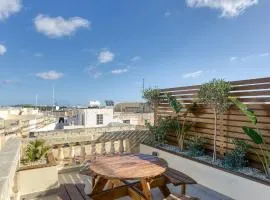 Stunning 3BR Townhouse with Private Rooftop Access by 360 Estates