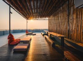 THALAY Cha-am by THA, hostel v destinaci Ča Am