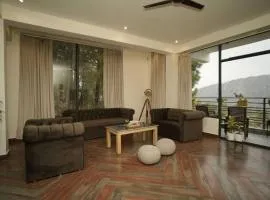 Nature's Nest - 3BHK, Full Kitchen, Optic Wi-Fi, Pet Friendly