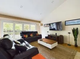 San Jose 2br w driveway balcony nr Bart SFO-1619