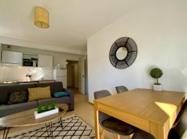 Les Naïades C06 - 2 bedrooms for 5 people !, ξενοδοχείο σε Avene