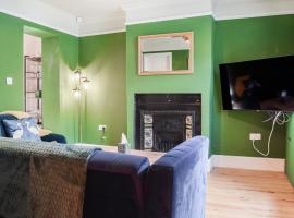 The Bolthole, pet-friendly hotel in Bolton