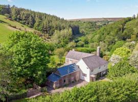 Whitley Farm Molland, cottage in Molland