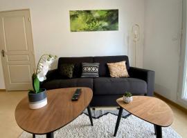 Les Naïades I50 - 2 bedrooms for 5 people ! – hotel w mieście Avène