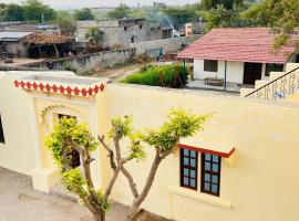 Jawai Balwant villas, hotelli, jossa on pysäköintimahdollisuus kohteessa Bijāpur