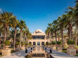 One&Only Royal Mirage Resort Dubai at Jumeirah Beach, hotel near Mina Al Seyahi Tram Station, Dubai