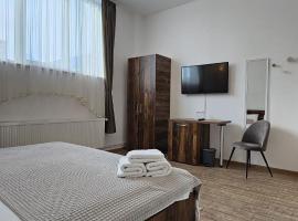 Neva Apartments, hotel di Făgăraş
