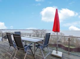 Cozy Apartment In Eckernförde, hotel v destinaci Eckernförde
