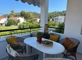 Irida Luxury Apartment