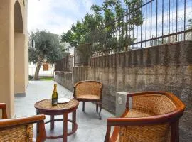 Amazing Home In Acicastello With Kitchen