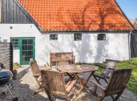 Cozy Apartment In Sams With Wifi, apartma v mestu Nordby