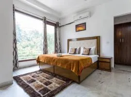 1BHK Service Apartment