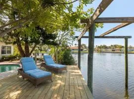 Coconut Cove - Heated Pool And Canal