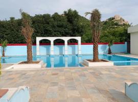 Braj samode resort, מלון ידידותי לחיות מחמד בSāmod