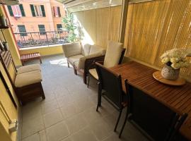 Elegant Apartment in Santa by PortofinoVacanze, hotel in Santa Margherita Ligure