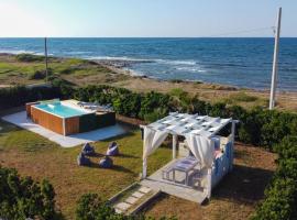 Hemingway Villa-refurbished 2025, hotel in Specchiolla