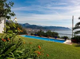 Starhost - Villa il Poggio Amalfi Coast with pool, garden and terrace
