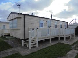 Kingfisher Mistral 6 Berth, Central Heated, Close to site exit FREE WIFI, hotel in Ingoldmells